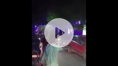 हरिद्वार: सीतापुर की गलियों में आया जंगली हाथी, जान जोखिम में डालकर वीडियो बनाते लोग, हुआ वायरल