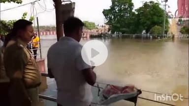 शाहजहांपुर: खन्नौत नदी में खतरे से ऊपर पानी, हनुमत धाम तक पहुंचा जल, प्रभावित परिवारों को सुरक्षित स्थानों पर भेजा गया