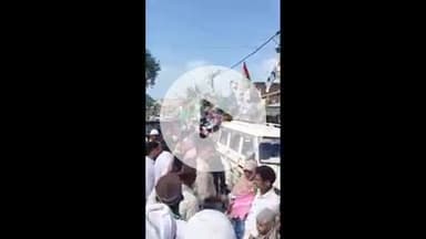 सिराथू: सिराथू का सबसे बड़ा जुलूस देवीगंज में निकाला गया, कई गांव के हजारों लोग हुए शामिल, नात और कसीदों से गूंज उठी फ़िजाएँ