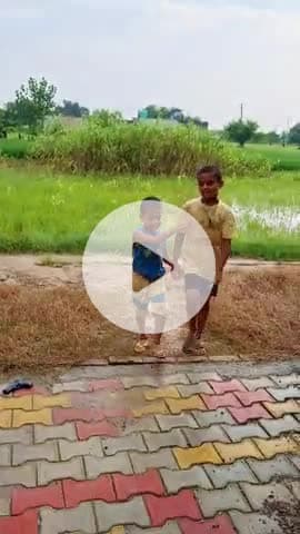 बहुत खतरनाक लोग हैं 😂🤣
#viral #funny #comedy #explore #badla #virelvideo #findcomedy #instagood #instagram