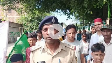 पृथ्वी नगर  बनपुरा जलालपुर बसही ताजपुर बादशाही मोड़ सहीत विभिन्न स्थानों से निकाला गया भव्य मिलाद-उन-नबी का जुलूस