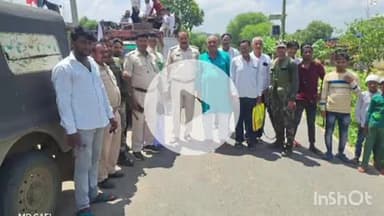 उंटारी रोड: उंटारी रोड प्रखंड क्षेत्र में शुक्रवार को हजरत मुहम्मद साहब का जन्मदिन, जश्ने ईद मिलादुन्नबी मनाया गया