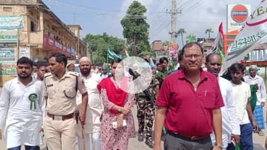 महनार: महनार में मुस्लिम अकीदतमंदों ने जुलूस निकालकर पैगंबर साहब के शांति संदेश का प्रसार किया