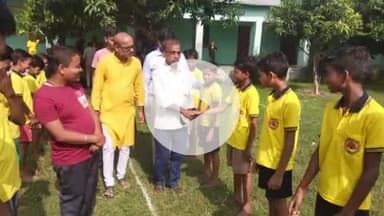 सुपौल: किरा भारतीय के तत्वावधान में राष्ट्रीय खेल दिवस पखवाड़े के तहत शिक्षक दिवस मनाया गया