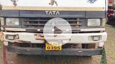 तिल्दा: तिल्दा खरोरा मुख्य मार्ग पर मेटाडोर चालक ने दोपहिया सवार को मारी ठोकर, एक घायल, नेवरा पुलिस ने किया मामला दर्ज