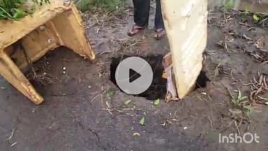 पलवल: पलवल रसूलपुर रोड पर रोनिजा के पास सीवरेज लाइन का बड़ा गड्ढा, प्रशासन को बड़े हादसे का इंतज़ार?