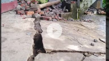 घाट: नंदानगर के बाद सुतोल गांव में आवासीय भवनों में भूस्खलन से आई दरारें, लोगों में दहशत का माहौल