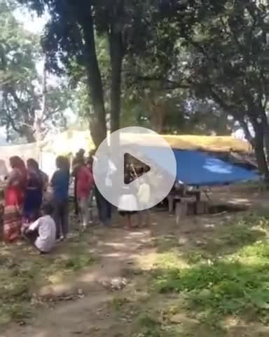 बिल्हौर: बिल्हौर के गोहलियापुर गांव में गणेश महोत्सव के दौरान हुई मारपीट के बाद दर्जनों मुर्गों की हत्या