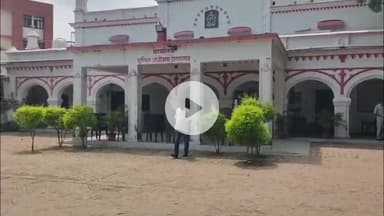 प्रतापगढ़: विनयमित विभाग के जेई और बाबू पर फर्जी दस्तावेज के सहारे नक्शा पास करने का आरोप, डीएम से की गई शिकायत