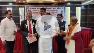 प्रतापगढ़: बाबागंज के एक होटल में एलायंस क्लब स्थापना दिवस पर आयोजित किया गया सम्मान समारोह