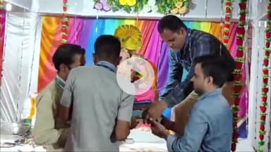 बिचौली हप्सी: इंदौर: प्रशासनिक संकुल कलेक्टर कार्यालय से बप्पा की विदाई, अधिकारियों व कर्मचारियों ने की पूजा