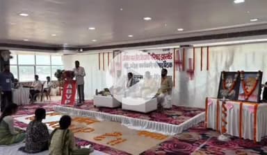 मेदिनीनगर (डालटनगंज): मेदिनीनगर के अग्रसेन भवन में अभाविप के दो दिवसीय प्रदेश कार्यकारी परिषद की बैठक का शुभारम्भ