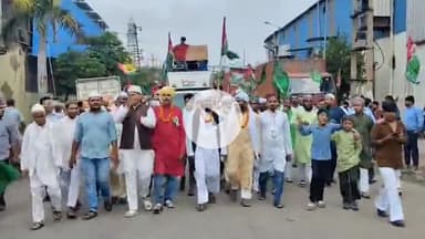 नोएडा के गली गली में गूंजी सरकार की आमद मरहबा की सदाएं 
'ईद मिलाद-उन-नबी' की आप सभी को दिली मुबारकबाद।
  
#EidMiladUnNabi #LucknowSecurity #PeacefulCelebration #FestiveSafety