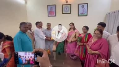 गढ़वा: गढ़वा में भाजपा नेताओं ने राष्ट्रीय मंत्री डॉ. आशा लकड़ा का भव्य स्वागत किया