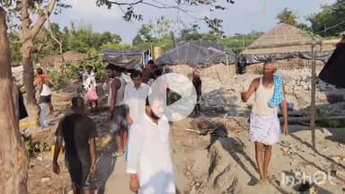 सुपौल: बलवा पंचायत: कोसी नदी में कटनिया लगने से लोगों में दहशत, ऊंचे स्थानों पर ले रहे शरण