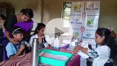 समुद्रपूर: गिरड येथे खासदार अमर काळे यांच्या पुढाकाराने विद्यार्थ्यांनीसाठी गर्भाशय व मुख कर्करोग प्रतिबंधक लसीकरण शिबिर