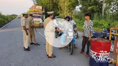 बिधूना: बेला थाना पुलिस ने तिर्वा बॉर्डर पर वॉरियर लगाकर संदिग्ध वाहनों के खिलाफ चलाया वाहन चेकिंग अभियान