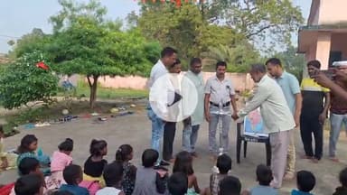 सिमडेगा: तामड़ा शिव मंदिर में युवाओं की नई पहल, गांव के बच्चों को मिलेगी मुफ्त शिक्षा