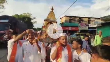 पवई: पवई नगर में श्री जी महावीर स्वामी की शोभा यात्रा निकाली गई, दस लक्षण महापर्व की समाप्ति पर हुआ आयोजन