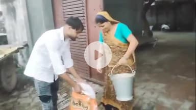 नौगावां सादात: बाढ़ से पंजाब के हालात हुए खस्ता, नौगांवा के लोगों ने मदद के लिए बढ़ाए हाथ, राहत सामग्री इकट्ठा की