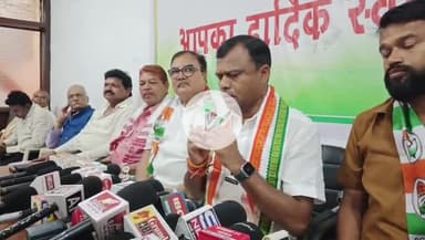 जगदलपुर: मंत्री केदार कश्यप द्वारा सर्किट हाउस में की गई मारपीट के विरोध में प्रेस वार्ता कर मांगा गया मंत्री का इस्तीफा