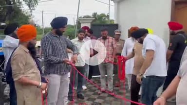 ਅੰਮ੍ਰਿਤਸਰ 2: ਪੰਜਾਬ ਦੇ ਕੈਬਨਟ ਮੰਤਰੀ ਹਰਭਜਨ ਸਿੰਘ ਈਟੀਓ ਵੱਲੋਂ ਜੰਡਿਆਲਾ ਗੁਰੂ ਇਲਾਕੇ ਦੇ ਵਿੱਚੋਂ ਰਾਹ ਸਮਗਰੀ ਦਾ ਸਮਾਨ ਭੇਜਿਆ ਅਜਨਾਲਾ