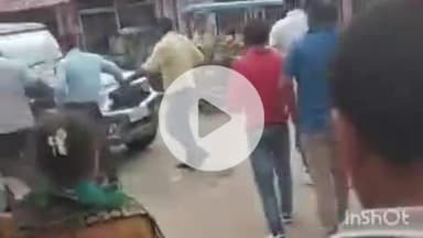 प्रतापगढ़: प्रतापगढ़ सीएमओ ऑफिस में एंटी करप्शन ने किया छापा, घूस लेते हुए दो कर्मचारी गिरफ्तार