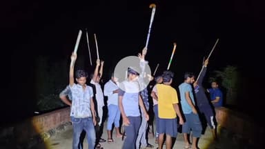 उतरौला: उतरौला क्षेत्र में चोरों की अफ़वाह से फैली दहशत, लोग रातभर कर रहे पहरेदारी