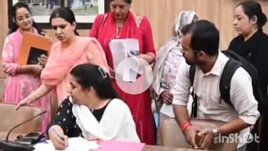 देहरादून: डीएम सविन बंसल ने जनता दरबार में जनता की समस्याएं सुनीं