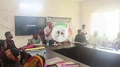 धुरकी: धुरकी प्रखंड सभागार में वार्ड सदस्य महिलाओं के लिए तीन दिवसीय प्रशिक्षण का आयोजन