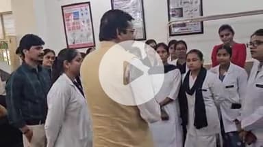 झांसी: बुंदेलखंड विश्वविद्यालय में विश्व फिजियोथैरेपी दिवस पर आयोजित हुआ दो दिवसीय नि:शुल्क स्वास्थ्य शिविर