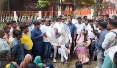 मेदिनीनगर (डालटनगंज): वित्त मंत्री के आश्वासन पर नगर निगम कर्मियों की हड़ताल समाप्त, डीडीओ को प्रभार देकर जल्द होगा बकाया भुगतान