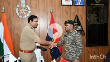 मुज़फ्फरनगर: असम राइफल्स के करनाल सत्यजीत ने अग्नि वीर भर्ती प्रक्रिया को सफलतापूर्वक संपन्न कराने पर एसएसपी को भेंट किया मोमेंटो