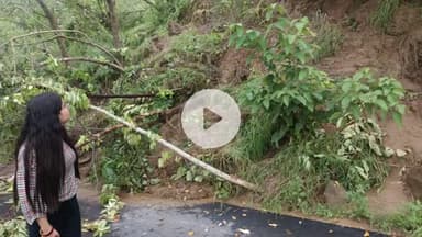 झंडूता: झंडूता उपमंडल में गेहडवी-बैहनाजट्टा सड़क मार्ग पर भारी नुकसान की खबर, SDM अर्शिया शर्मा ने किया निरीक्षण