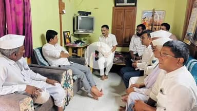 भोकरदन: जळगाव सपकाळ येथे आमदार संतोष पाटील दानवे यांनी साधला ज्येष्ठ नागरिकांची विविध मुद्द्यावर संवाद