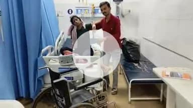 झालरापाटन: गाय को बचाने के चक्कर में कार पलटी, बाघेर के समीप हुई दुर्घटना, मां-बेटे घायल, महिला अस्पताल में भर्ती