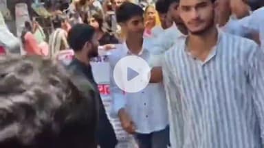 जोशियाड़ा: महाविद्यालय उत्तरकाशी के छात्रों ने नगर क्षेत्र में निकाली आक्रोश रैली, कलेक्ट्रेट परिसर में छात्रों का हंगामा जारी