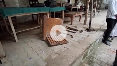 बदलापुर: बदलापुर तहसील परिसर में अराजक तत्वों ने अधिवक्ताओं की कुर्सियां और पंखा तोड़ा, पुलिस जांच में जुटी