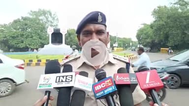 दुर्ग: जिले में सेंट्रल एवेन्यू रोड पर हेलमेट अनिवार्य, यातायात पुलिस ने विशेष कार्रवाई आरंभ की