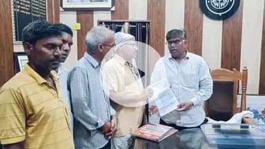 बलरामपुर: भारतीय किसान संघ के पदाधिकारियों ने बीडीओ कार्यालय में किसानों की समस्याओं को लेकर मुख्यमंत्री के नाम ज्ञापन सौंपा