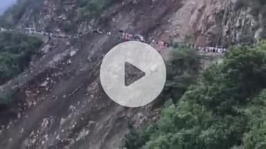 भटवाड़ी: गंगोत्री हाईवे पर नालूपानी के पास 24 घंटे बाद वाहनों की आवाजाही शुरू, हाईवे पर फंसे लोगों ने राहत की सांस