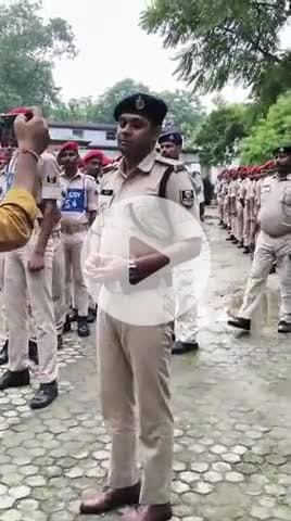 आरा: पुलिस अधीक्षक महोदय के निर्देशन में प्रशिक्षण प्राप्त कर रहे नवनियुक्त सिपाहियों ने शहरी क्षेत्र में मार्च निकाला