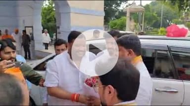 बलरामपुर: भाजपा प्रदेश संगठन मंत्री धर्मपाल ने मंडल अध्यक्ष एवं शक्ति केंद्र संयोजक के साथ बैठक की, कार्यकर्ताओं के साथ की समीक्षा