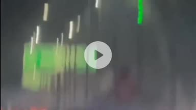 मुज़फ्फरनगर: राणा चौक पर चलती कार की छत पर बैठकर स्टंट करते युवक का वीडियो सोशल मीडिया पर हो रहा वायरल