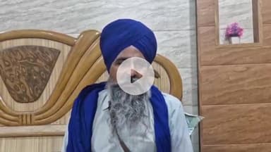 ਅੰਮ੍ਰਿਤਸਰ 2: ਪਿੰਡ ਪੰਧੇਰ ਤੋਂ ਕਿਸਾਨ ਆਗੂ ਪੰਧੇਰ ਨੇ ਕੇਂਦਰ ਦੇ 1600 ਕਰੋੜ ਪੈਕੇਜ 'ਤੇ ਸਵਾਲ ਚੁੱਕੇ, ਕਿਹਾ- ਰਾਹਤ ਫੰਡ 'ਤੇ ਸਪੱਸ਼ਟਤਾ ਨਹੀਂ