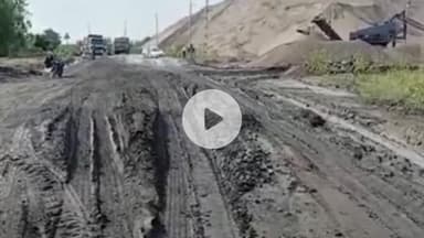 કરજણ: કરજણમાં 32 કરોડના ખર્ચે મજબુતિકરણથી બનેલ રોડની ગાડી તોડ ખાડારાજ થી વાહન ચાલકોની કમ્મર તુટી# jansamasya