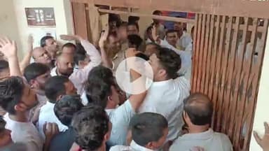 बीना: ग्राम खिमलासा में विमान निकाले जाने के दौरान विवाद, जैन समाज के लोगों ने थाने में किया हंगामा