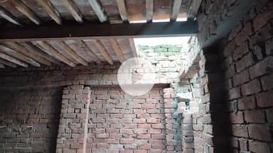 ਅੰਮ੍ਰਿਤਸਰ 2: ਫਤਿਹ ਸਿੰਘ ਕਲੋਨੀ ’ਚ ਗਰੀਬ ਪਰਿਵਾਰ ਦੇ ਘਰ ਦੀ ਛੱਤ ਡਿੱਗੀ, ਜਾਨੀ ਨੁਕਸਾਨ ਟਲਿਆ – ਮਦਦ ਦੀ ਅਪੀਲ