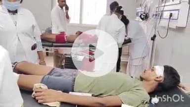 आरा: मुफस्सिल थाना क्षेत्र के बभनौली गांव के समीप बुधवार की दोपहर हुए सड़क हादसे में बाइक सवार दो दोस्त हुए जख्मी