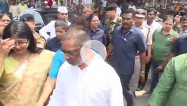 नामकुम: कांटाटोली चौक पर शहीद अब्दुल हमीद के शहादत दिवस पर सीएम ने दी श्रद्धांजलि